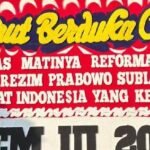 Protes Simbolis BEM UI: Karangan Bunga Duka Cita untuk Reformasi di Istana