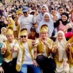 Pekanbaru Ukir Sejarah Kuliner: Ketan Talam Durian 1 KM Pecahkan Rekor MURI